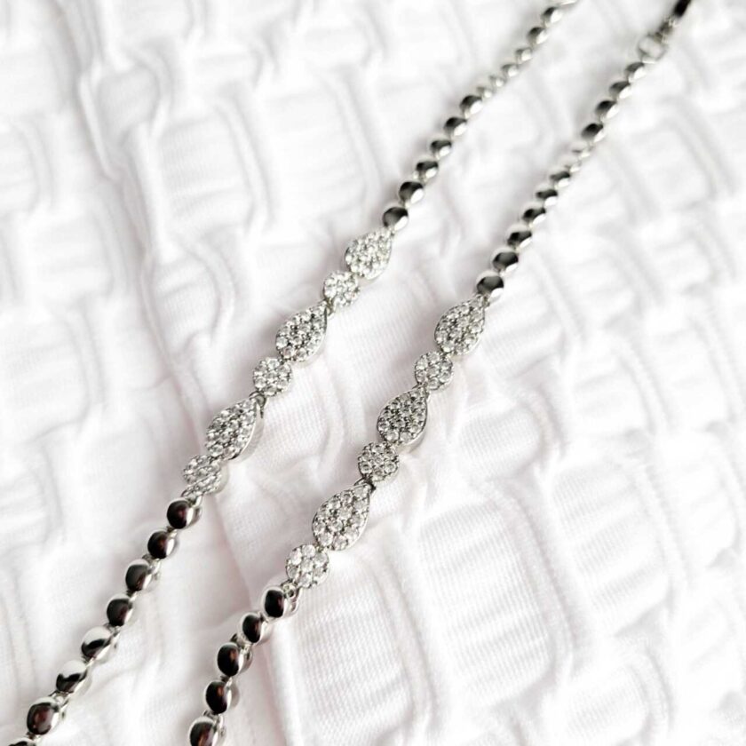 Elegant Waterdrop Silver Bracelet
